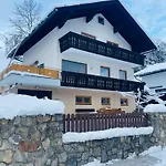 Joloisia Mit Blick Auf Planai Dom wakacyjny Schladming